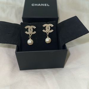 Authentic Chanel Pearl Faux and Strass CC Drop Earrings